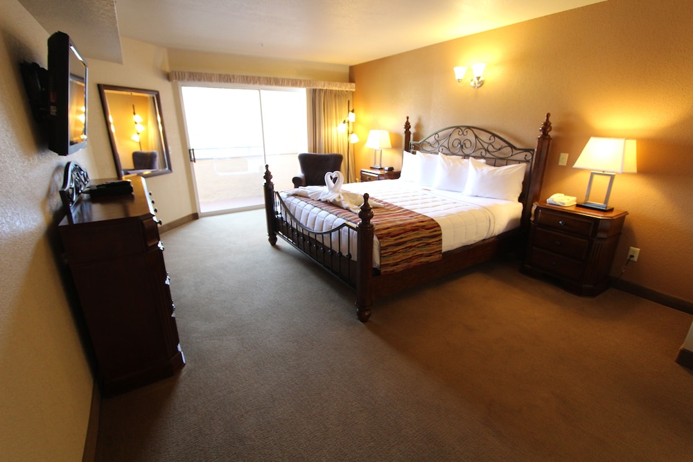 Sedona Springs Resort - photo 8