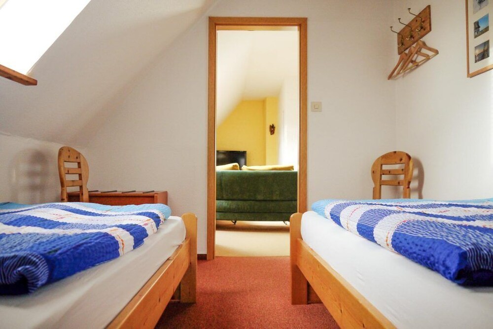Hotel Lindenkrug — hotel in Riepsdorf