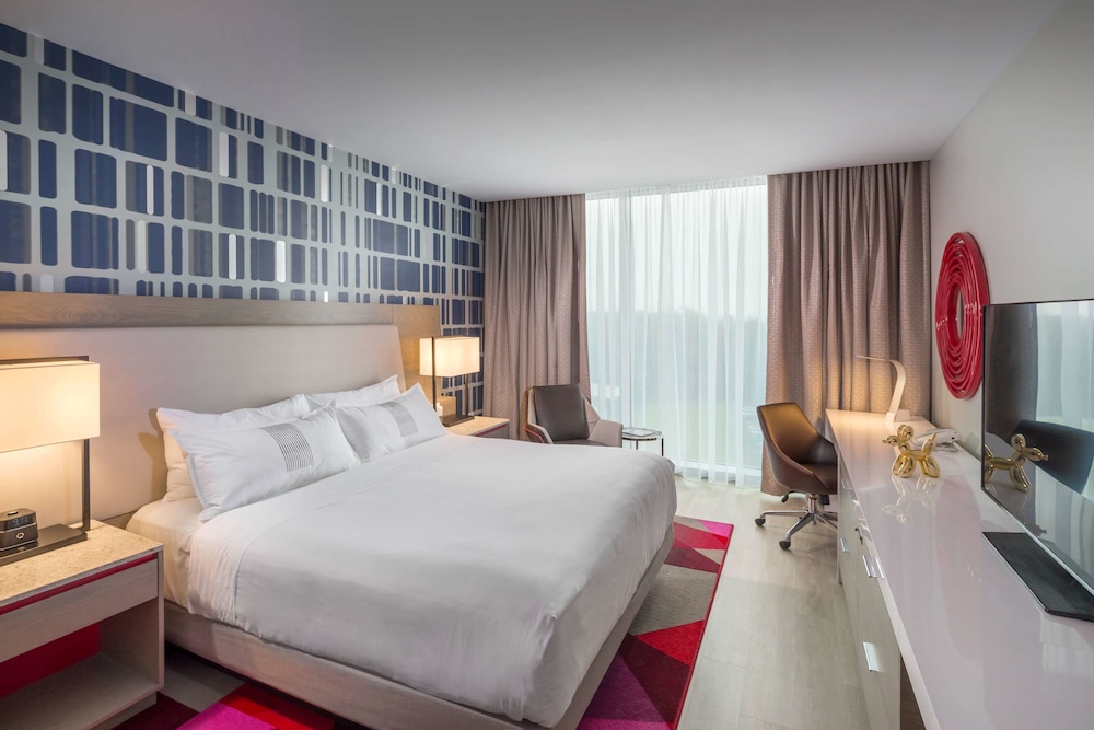 The Summit Hotel - photo 25