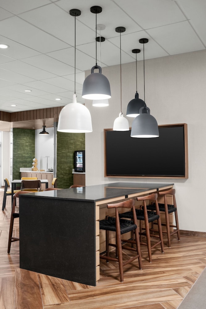 Fairfield by Marriott Inn & Suites Victorville - photo 23