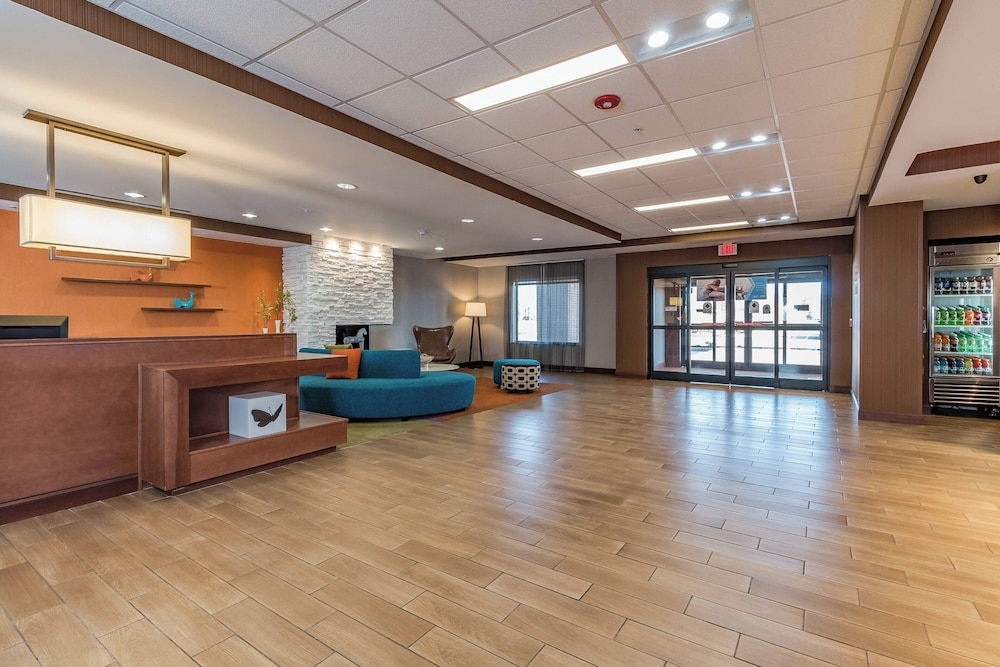 Fairfield Inn & Suites Elkhart - photo 2