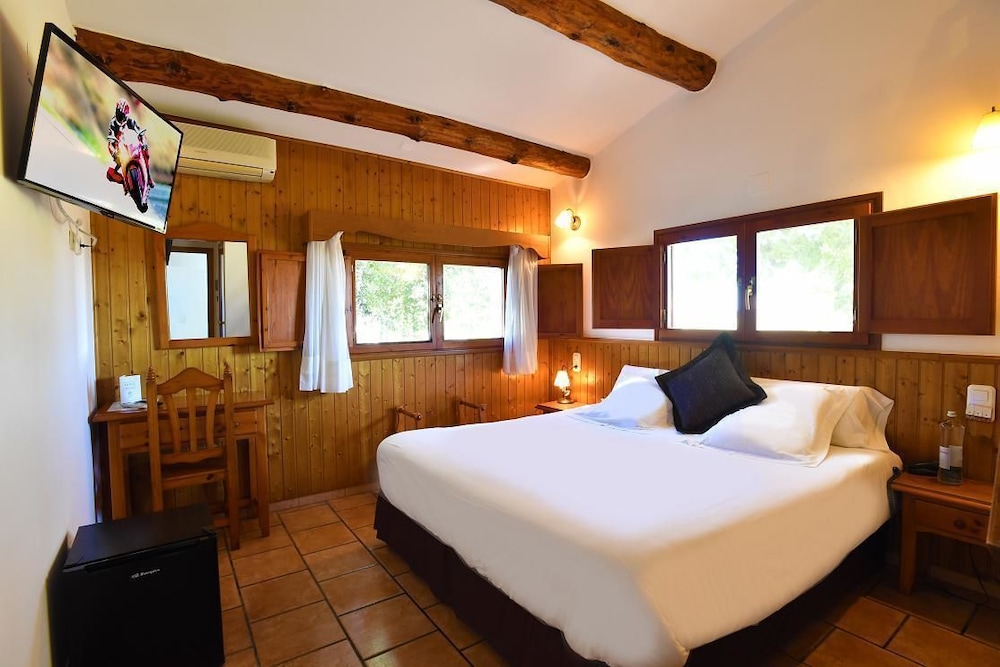 Delta Hotel - carbon neutral hotel in Deltebre