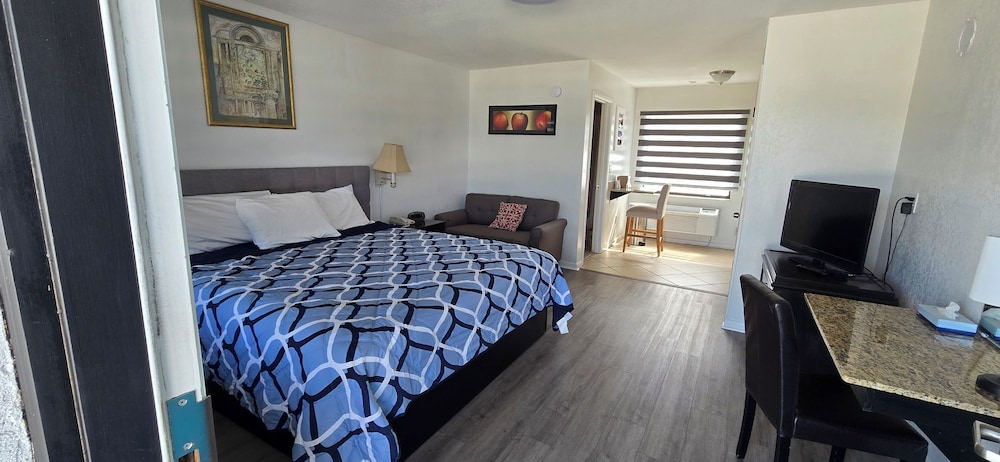 Merida Inn and Suites - photo 6