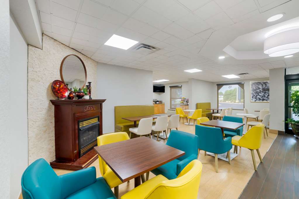 Comfort Inn Asheville Airport - photo 26