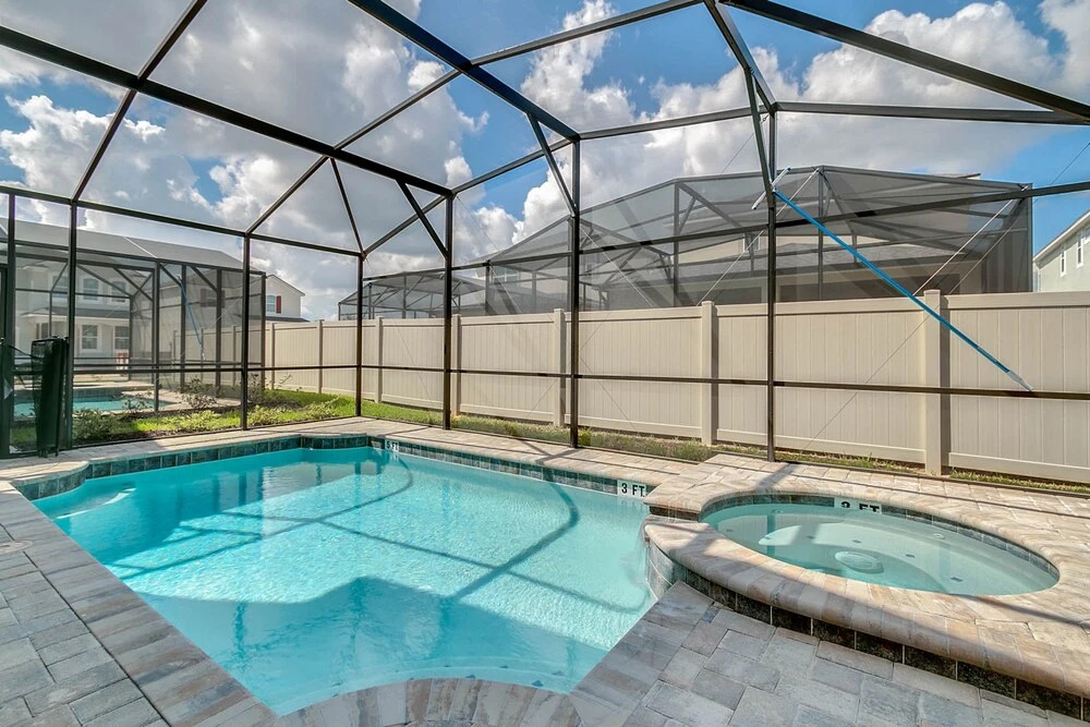7 Bedrooms 65 Bathrooms Solara 1604 Hg - photo 15