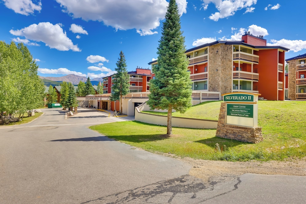 Mtn Condo w Ski Locker & Pools 3 Mi to Resort - photo 39