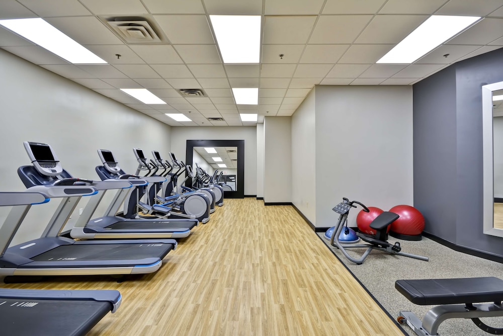 Embassy Suites Hotel Charlotte - photo 35