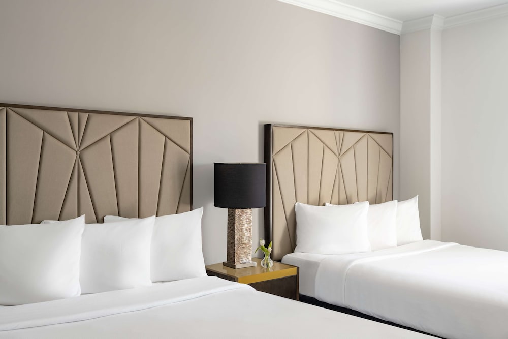 Martinique New York on Broadway Curio Collection by Hilton - photo 30