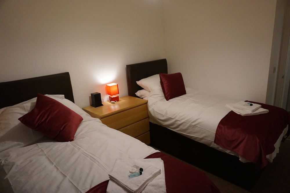 The Coach House — 4-Star Luxury Hotel in Bristol, United Kingdom