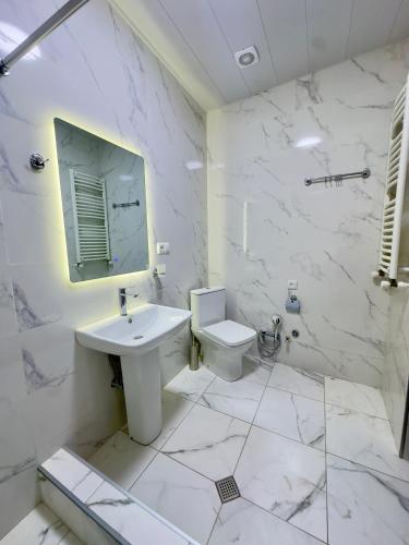 Davit's Apartments 21