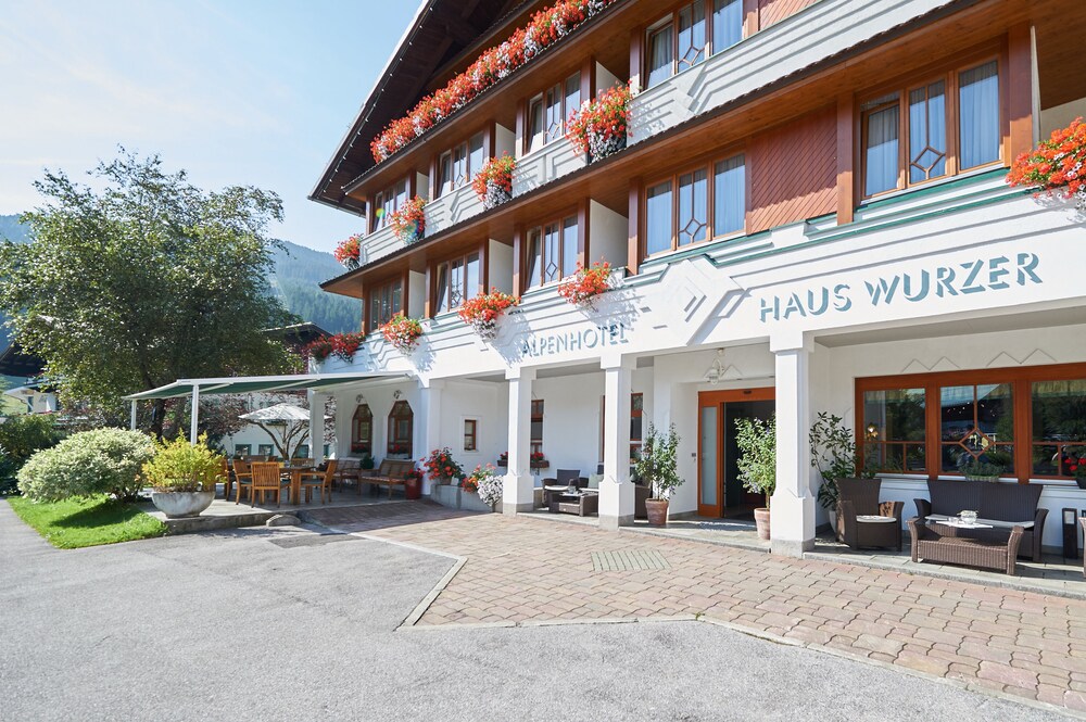 Alpenhotel Wurzer in Filzmoos, Austria