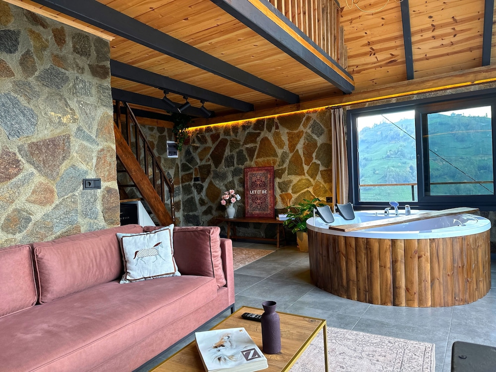 Arte suit bungalov in Ardesen, Turkey