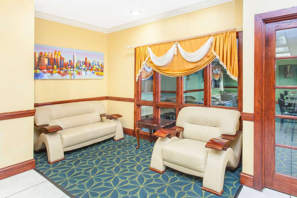 Ramada Limited Decatur - photo 2