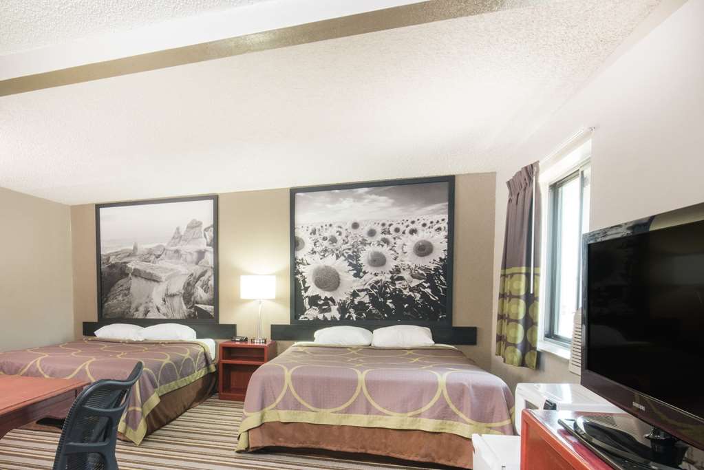 Super 8 by Wyndham Jamestown - photo 10