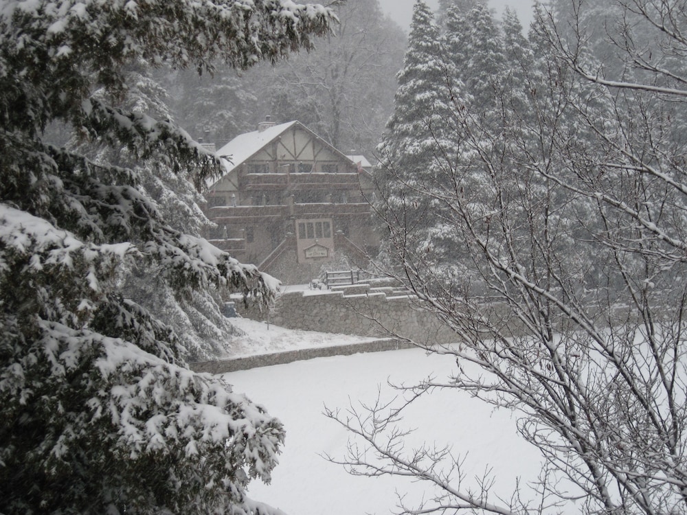 The North Shore Inn - photo 97