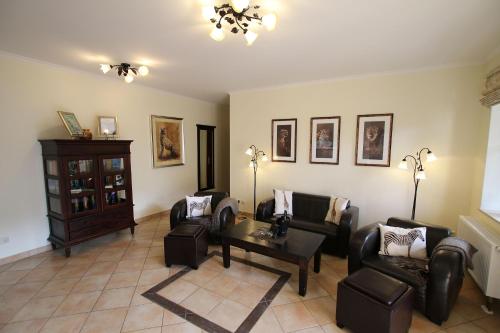 Residenz Seestern Appartement 19 — 4-Star Luxury Hotel in Ostseebad Kuehlungsborn, Germany