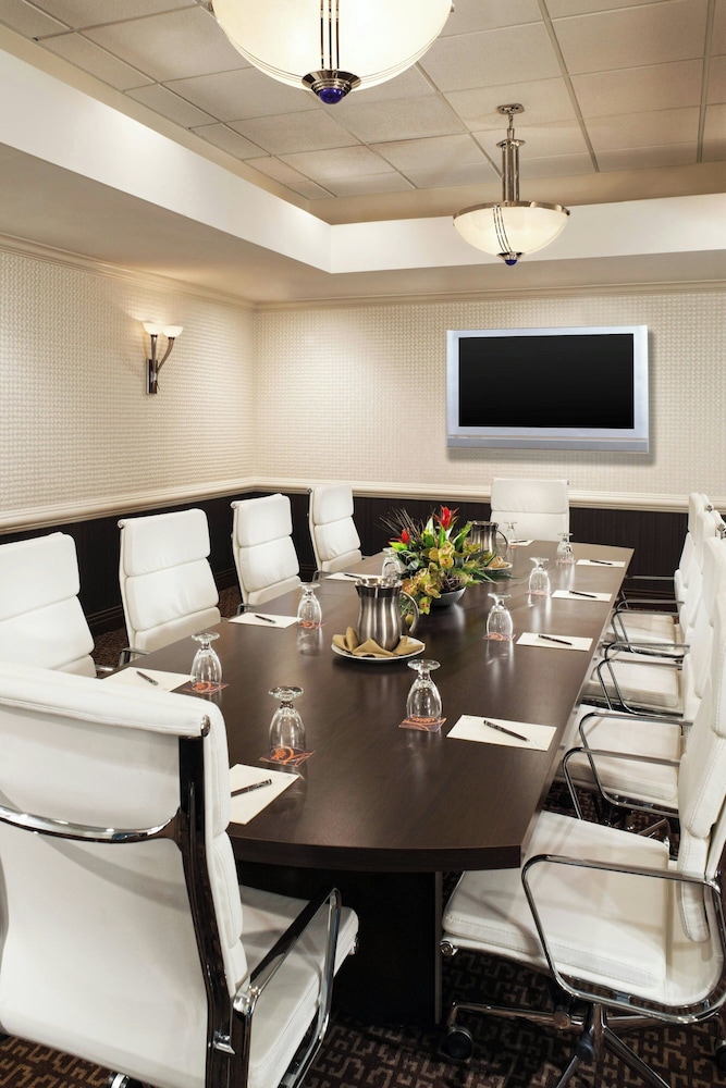 Sheraton Detroit Metro Airport - photo 35
