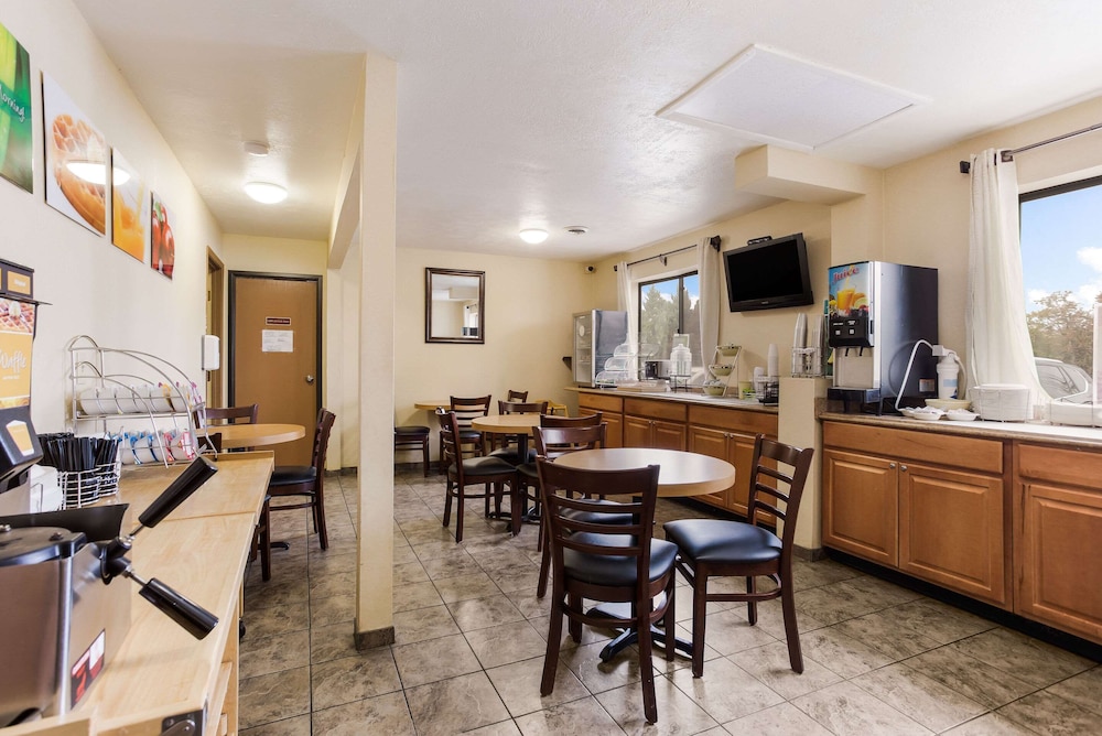 Quality Inn Airport Boise Airport - photo 49
