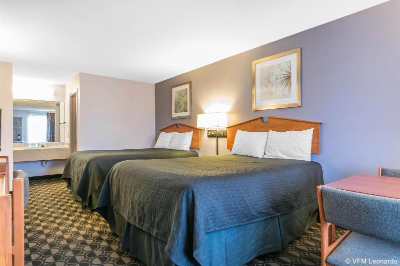 Studio 6 Suites Louisville KY Airport Expo Center - photo 13