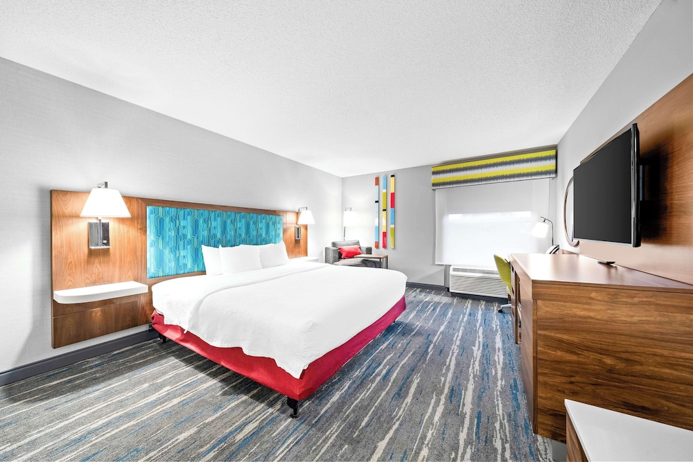 Hampton Inn Lincoln South Heritage Park - photo 16