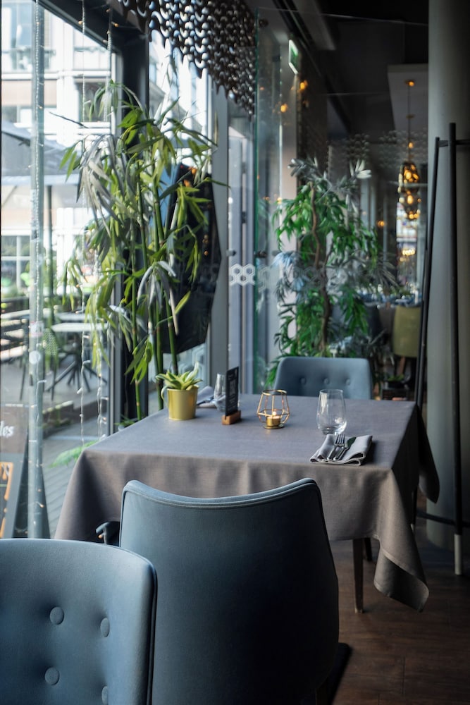 מזון ומשקאות