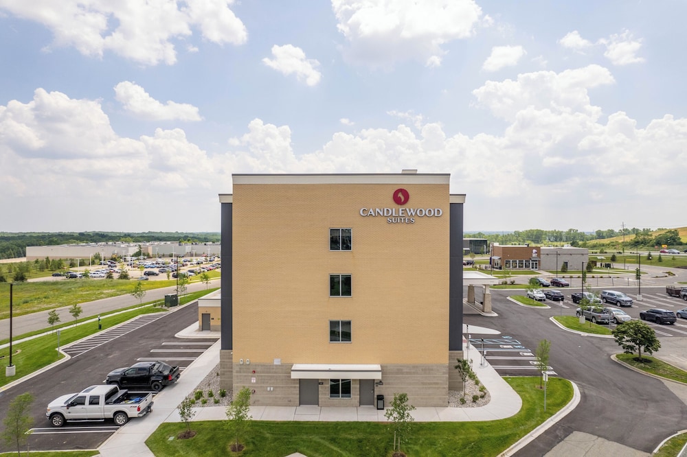 Candlewood Suites Detroit Auburn Hills by IHG - photo 91