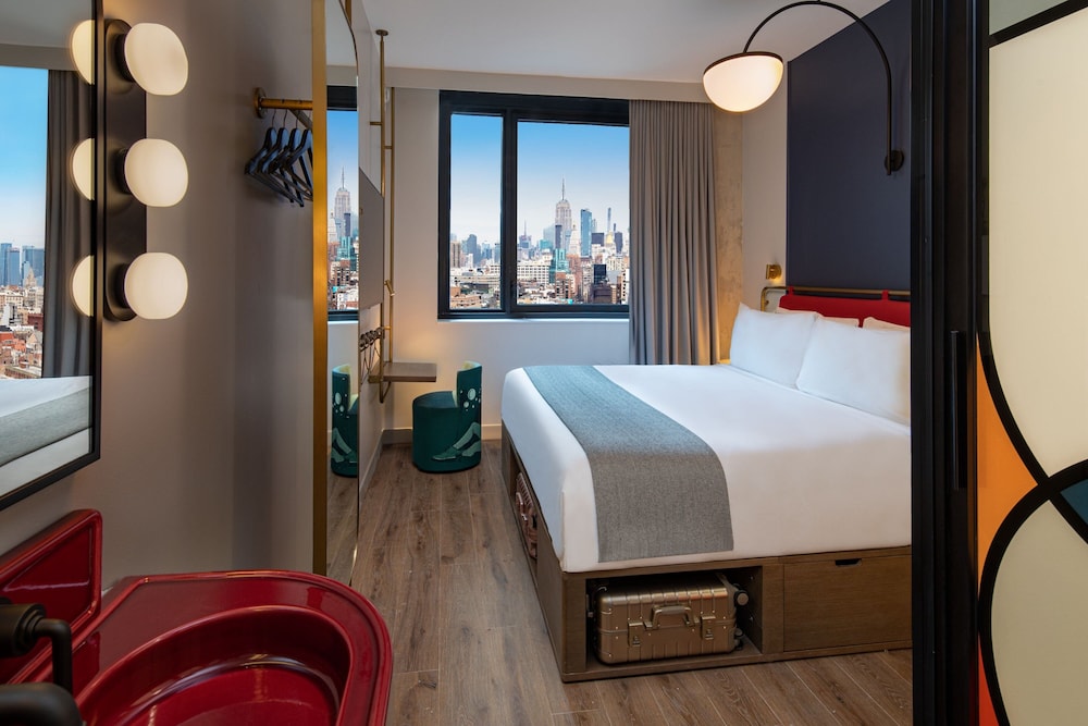 Moxy NYC Lower East Side - photo 7