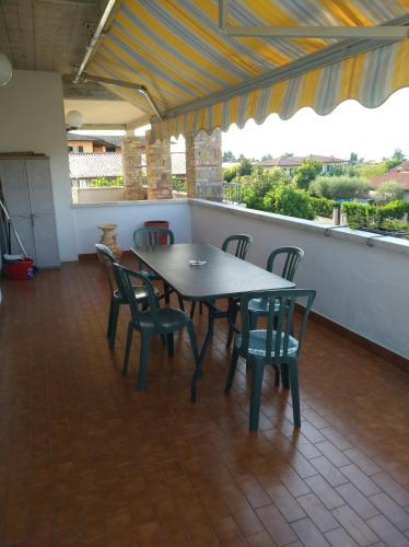 Apartament Casa Vacanze Niko ap cir CNI00247 — 4-Star Luxury Hotel in Sirmione, Italy