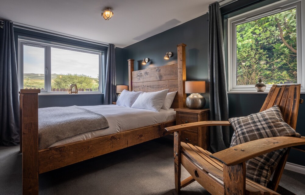 Storr Apartments — 5-Star Luxury Hotel in Portree, United Kingdom