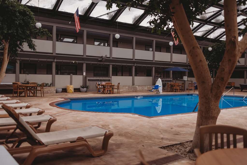Americinn By Wyndham Appleton Downtown — Appleton