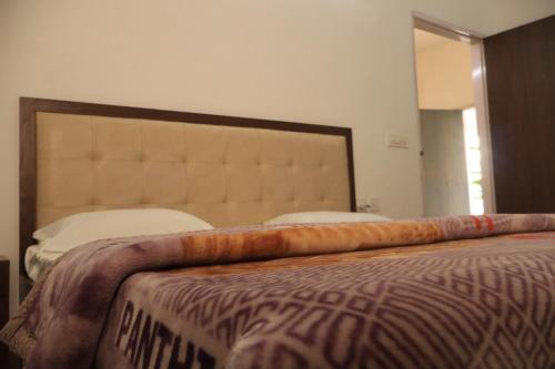 Hidden nature resort in Mussoorie, India