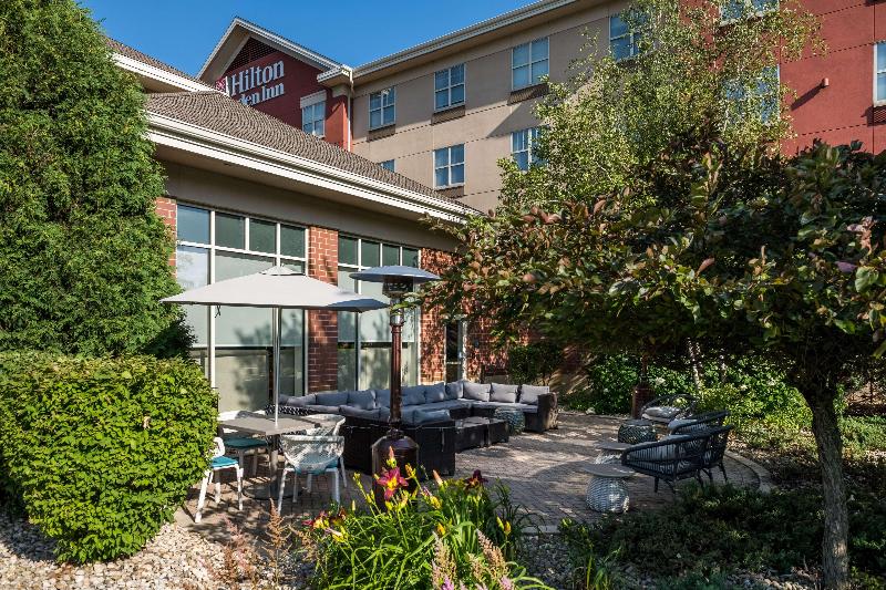 Hilton Garden Inn Rockford - photo 14