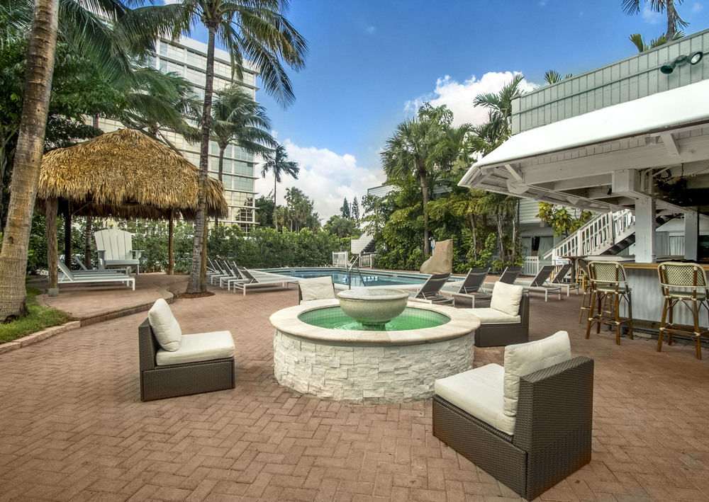 Bahia Cabana Beach Resort - photo 16