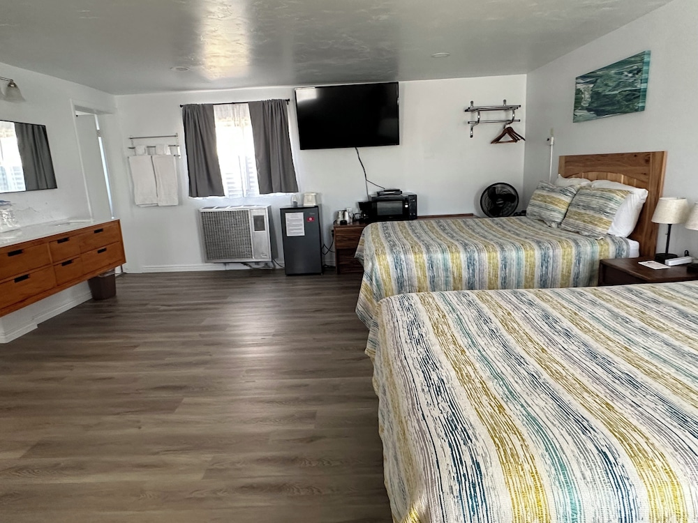 Lamplighter Lodge - photo 53