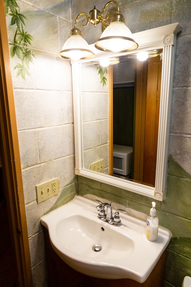 Mountain Aire Cottages & Inn - photo 215