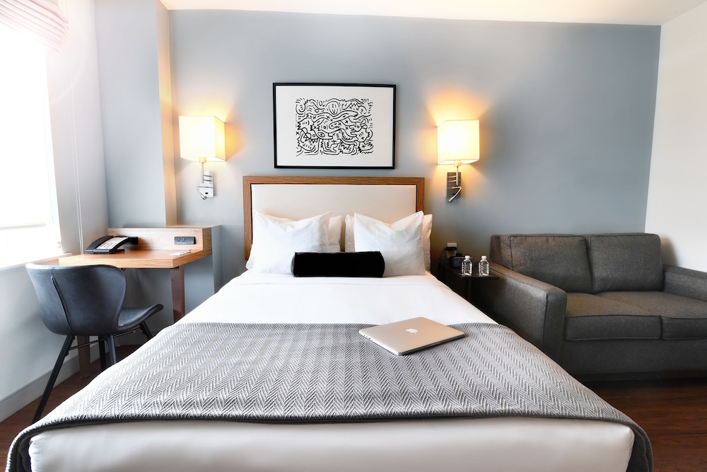 Edge Hotel - photo 7