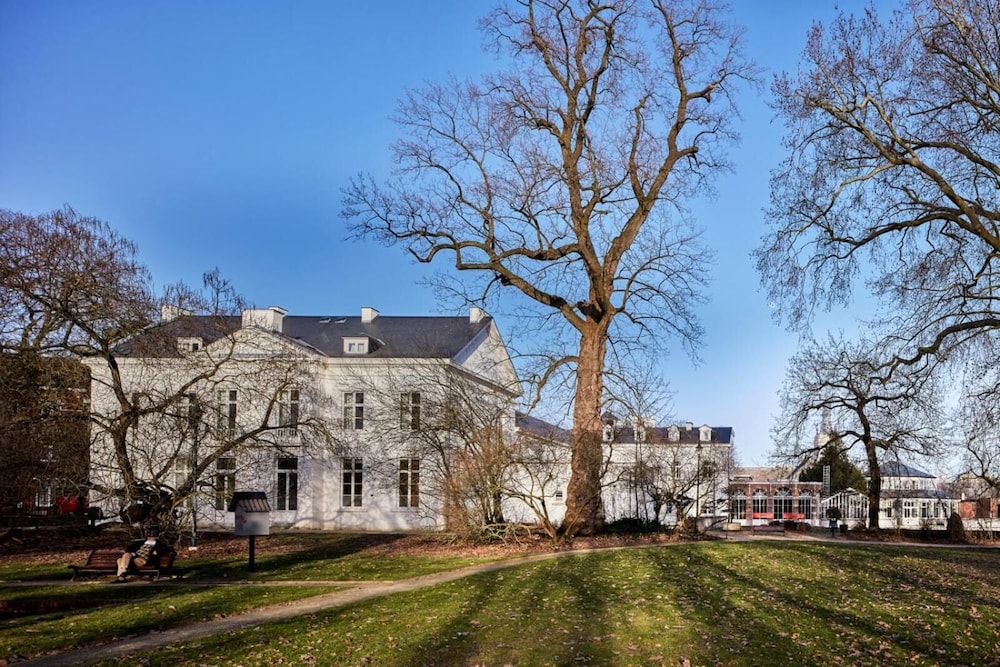Hotel Kronacker - carbon neutral hotel in Tienen