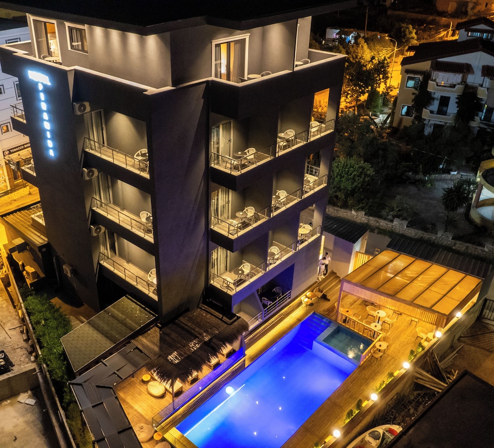 Hotel Piramida in Ksamil, Albania