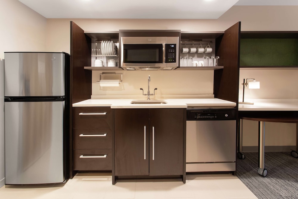 Home2 Suites by Hilton Smithfield RI - photo 11