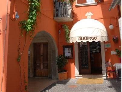 Piccolo Hotel - last minute hotel in Garda