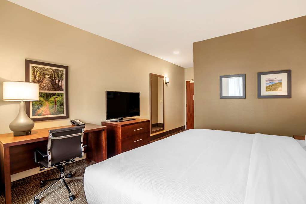 Comfort Inn & Suites Winchester - photo 7