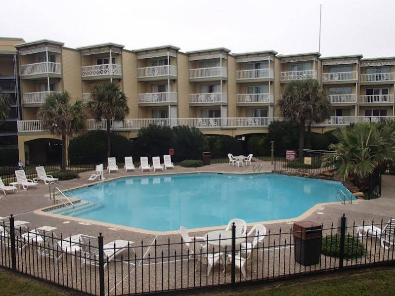 The Victorian Condo Hotel - photo 10