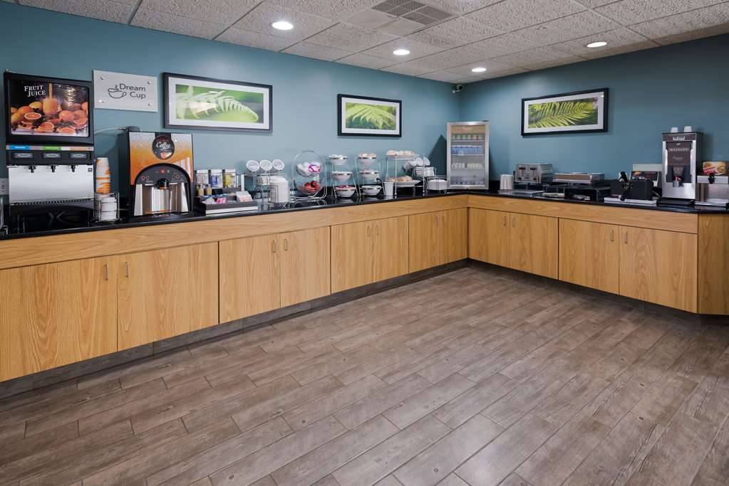 Sleep Inn & Suites Port Clinton - photo 28