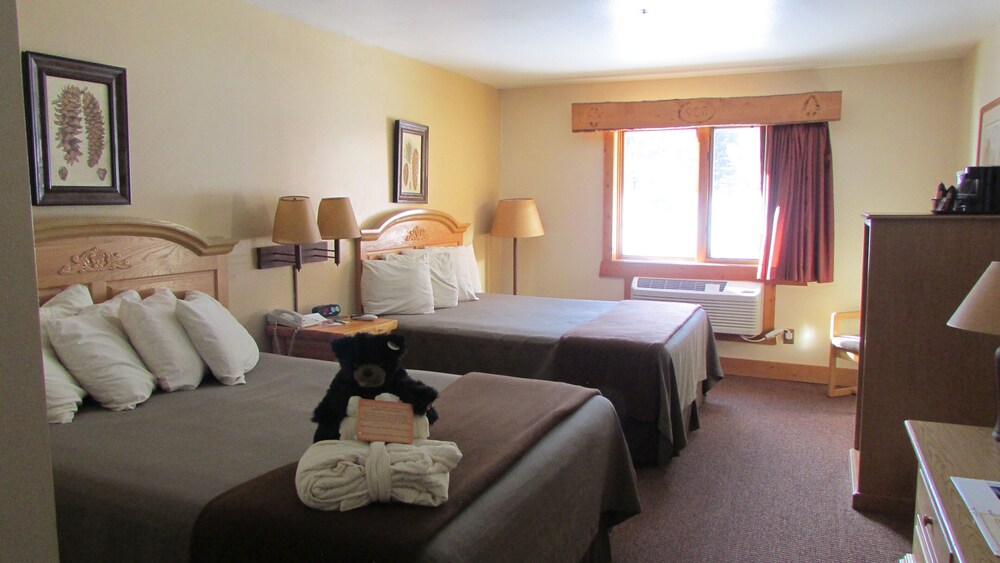Spearfish Canyon Lodge - photo 37