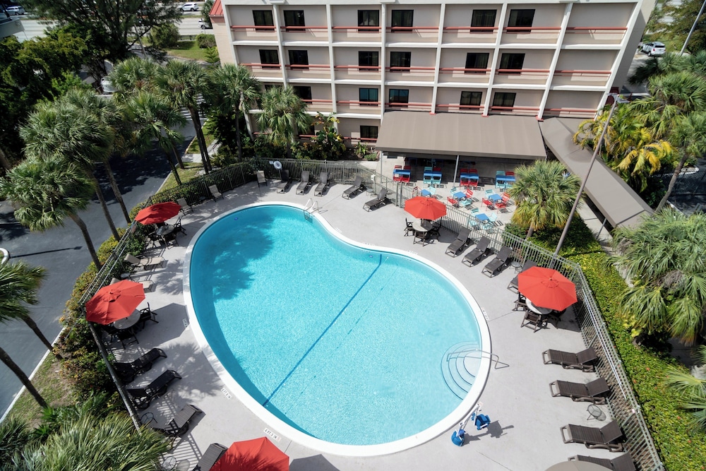 Red Roof Inn PLUS Miami Airport — hotel in Miami