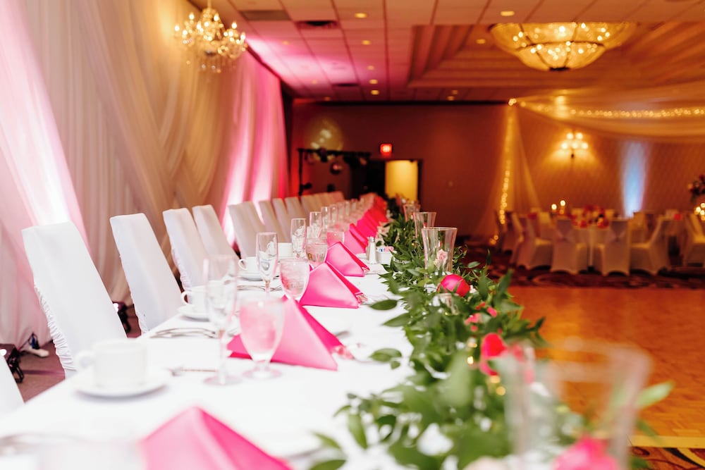 Sheraton Minneapolis West Hotel - photo 86