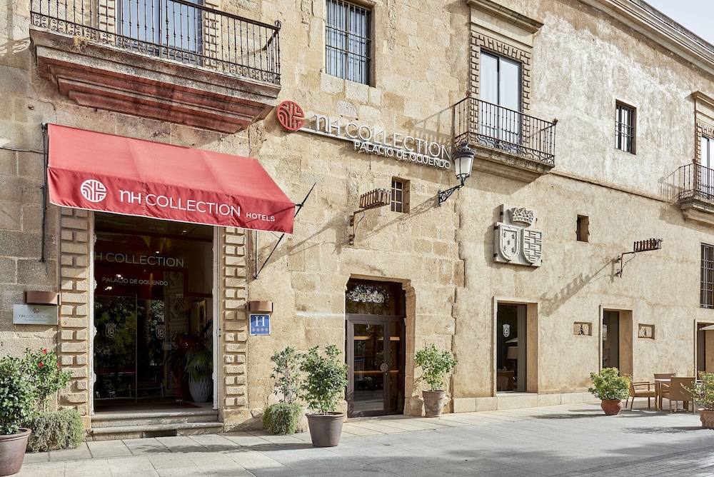 NH Collection Cáceres Palacio de Oquendo in Caceres, Spain