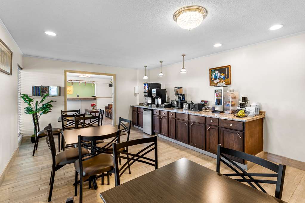 Americas Best Value Inn Belleville - photo 22
