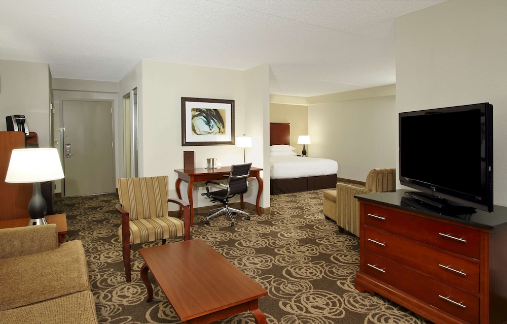 DoubleTree by Hilton Mahwah - photo 16