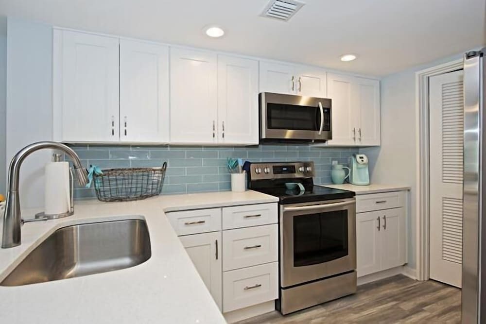 524 Plantation Club Villas at The Sea Pines Resort - photo 10